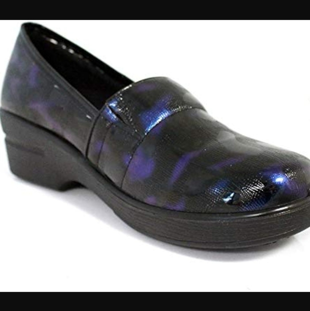 BRAND NEW LAFORST WOMENS JAMIE WAITRESS NONSLIP SLIP ON CLOG
